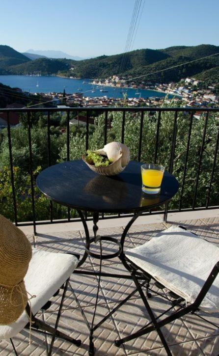 Apartamento Euktimeno Vathí - Ítaca Exterior foto