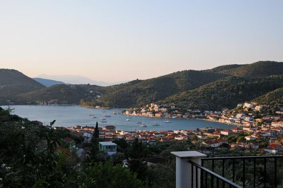 Apartamento Euktimeno Vathí - Ítaca Exterior foto