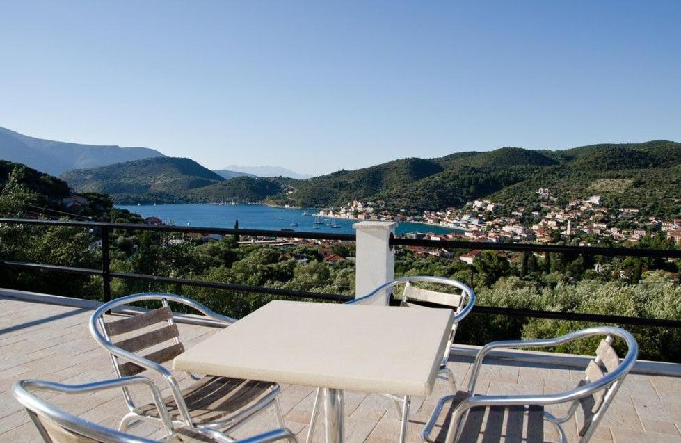 Apartamento Euktimeno Vathí - Ítaca Exterior foto