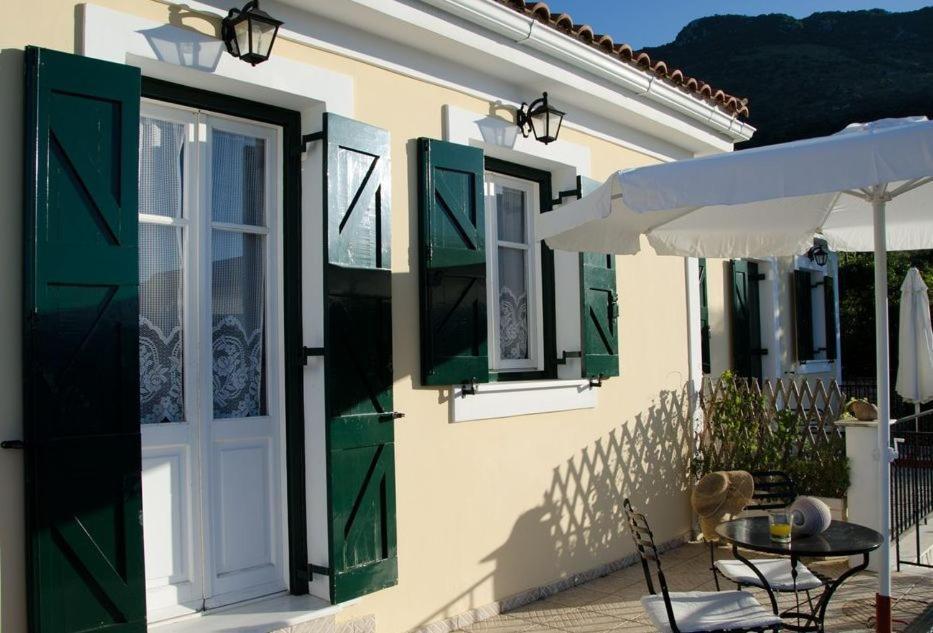 Apartamento Euktimeno Vathí - Ítaca Exterior foto